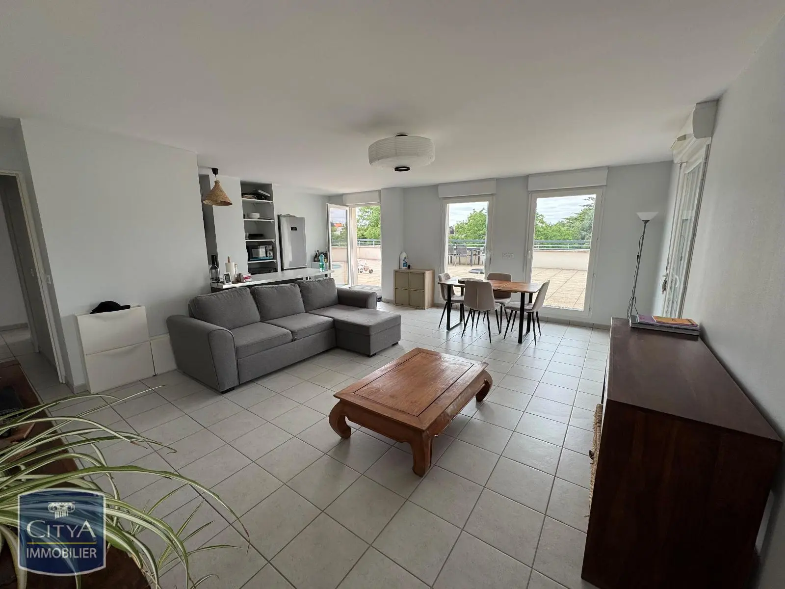 Photo 1 Appartement 4 pièces 92.32m²