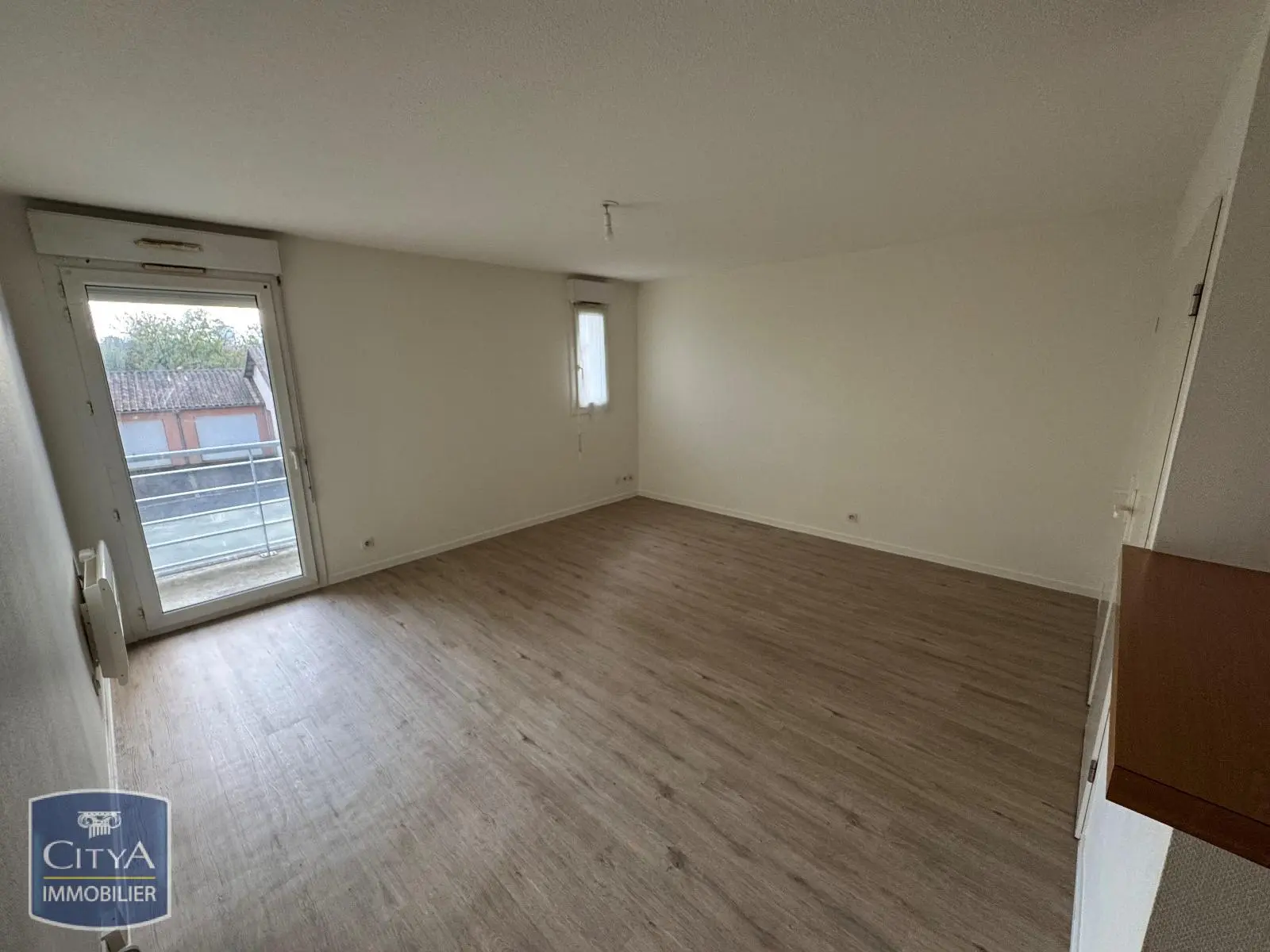 Photo 1 Appartement 1 pièce 29.8m²