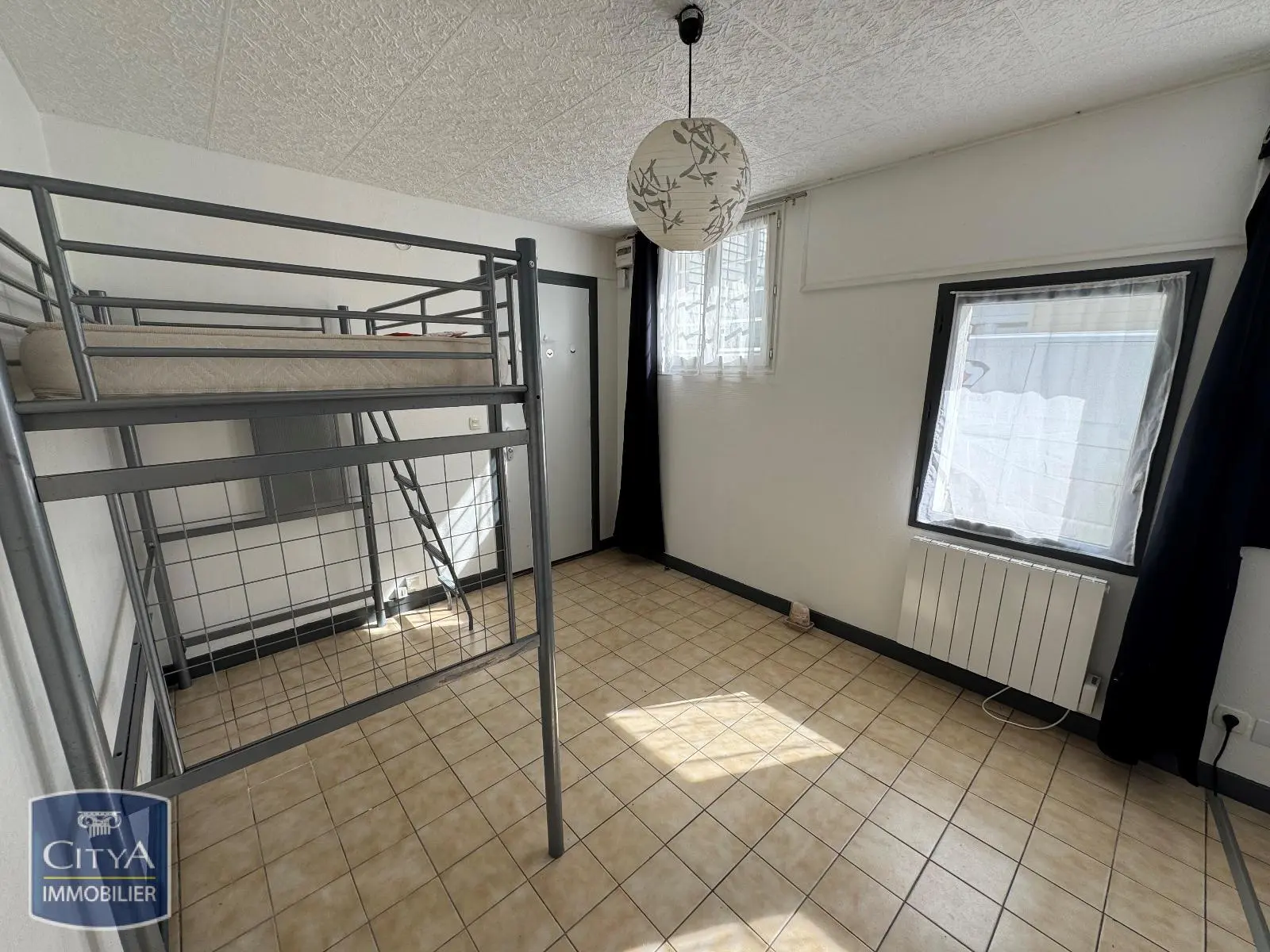 Photo 2 Appartement 1 pièce 14.89m²