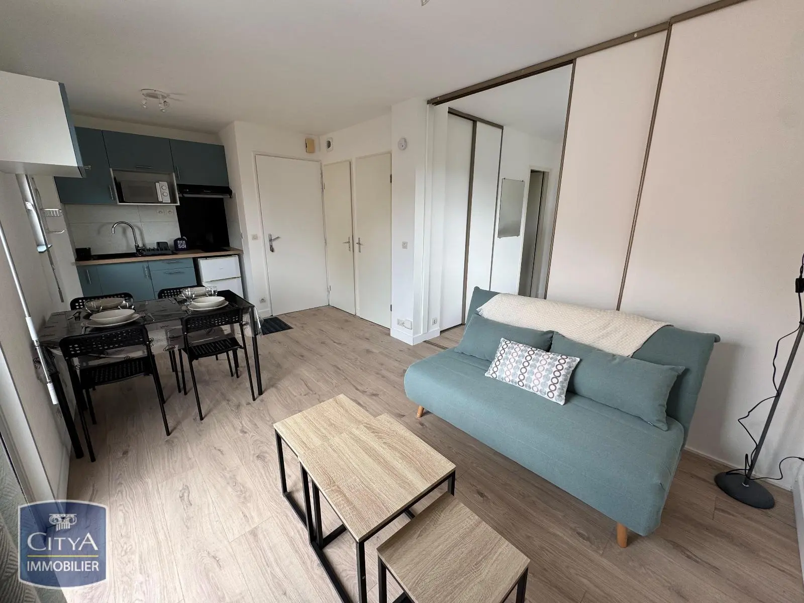 Photo 1 Appartement 1 pièce 28.46m²
