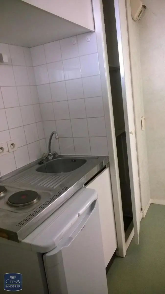 Photo 6 Appartement 1 pièce 18.83m²