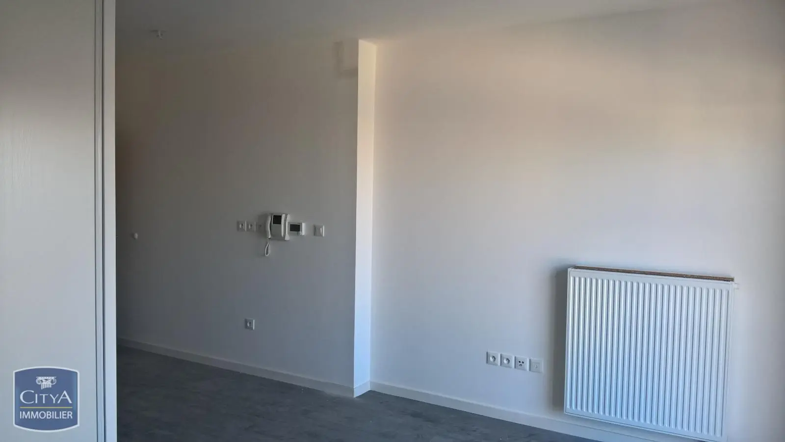 Photo 1 Appartement 1 pièce 21.53m²