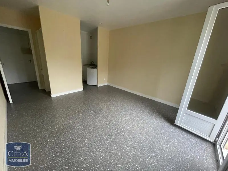 Photo 2 Appartement 1 pièce 21.42m²