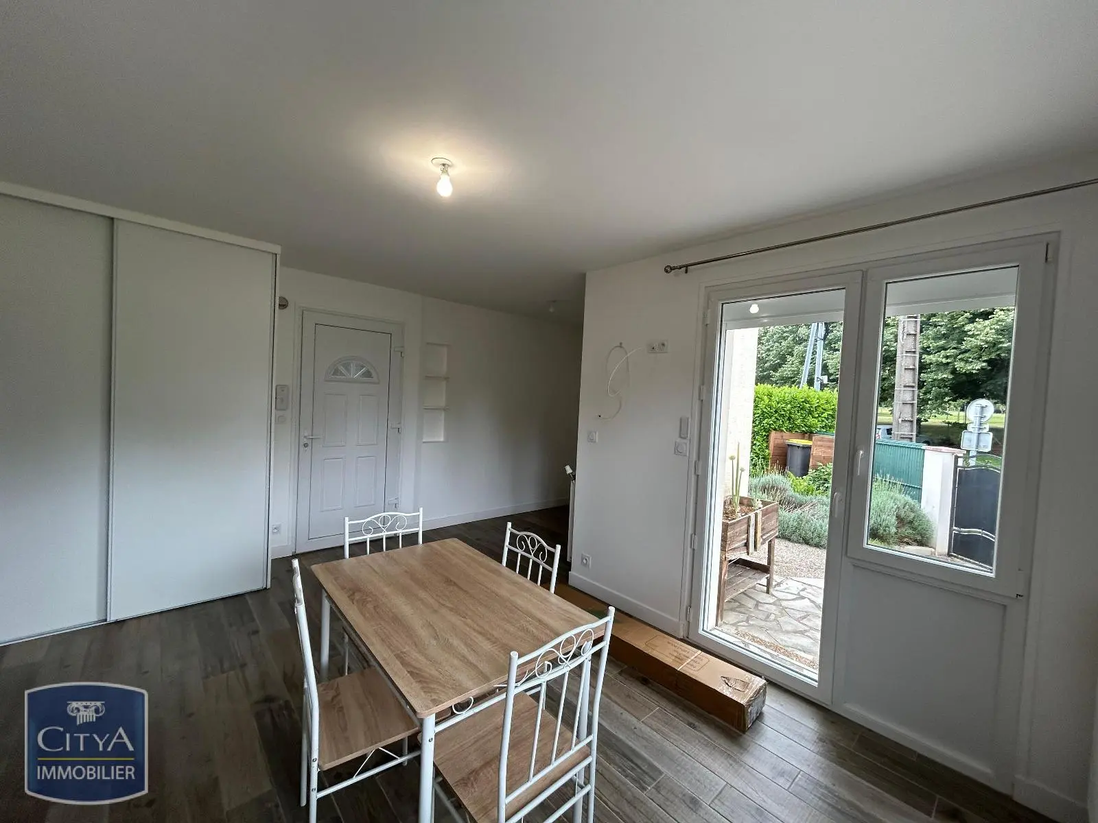 Photo 2 Appartement 3 pièces 23.5m²