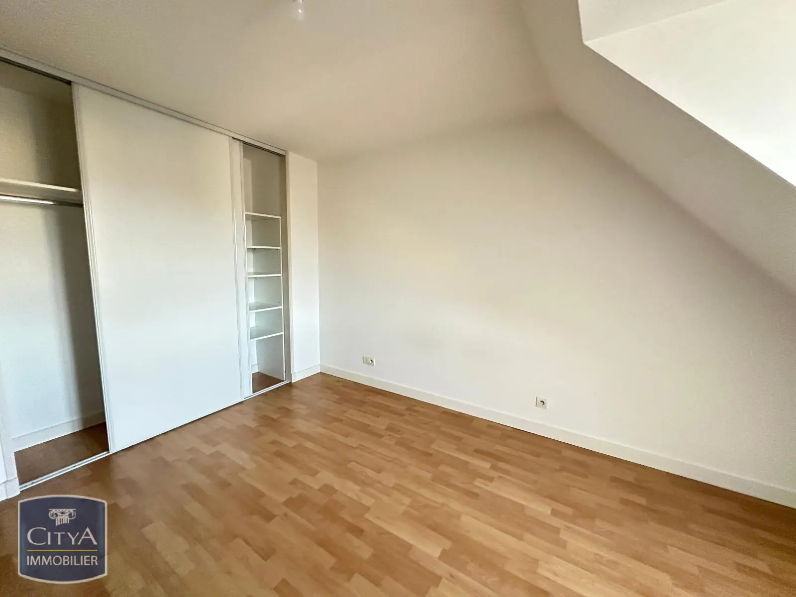 Photo 2 Appartement 2 pièces 55.68m²
