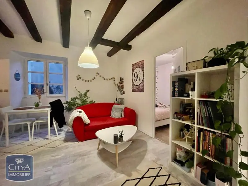 Photo 1 Appartement 2 pièces 31.82m²