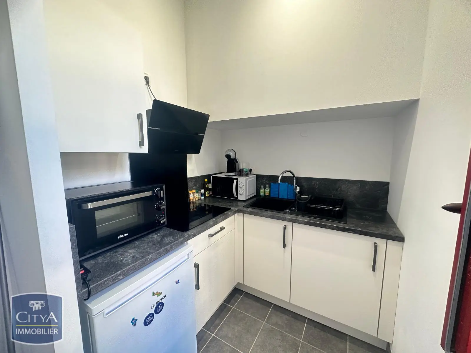 Photo 3 Appartement 1 pièce 22.52m²