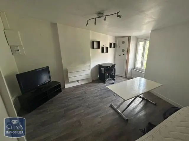 Photo 1 Appartement 1 pièce 22.5m²