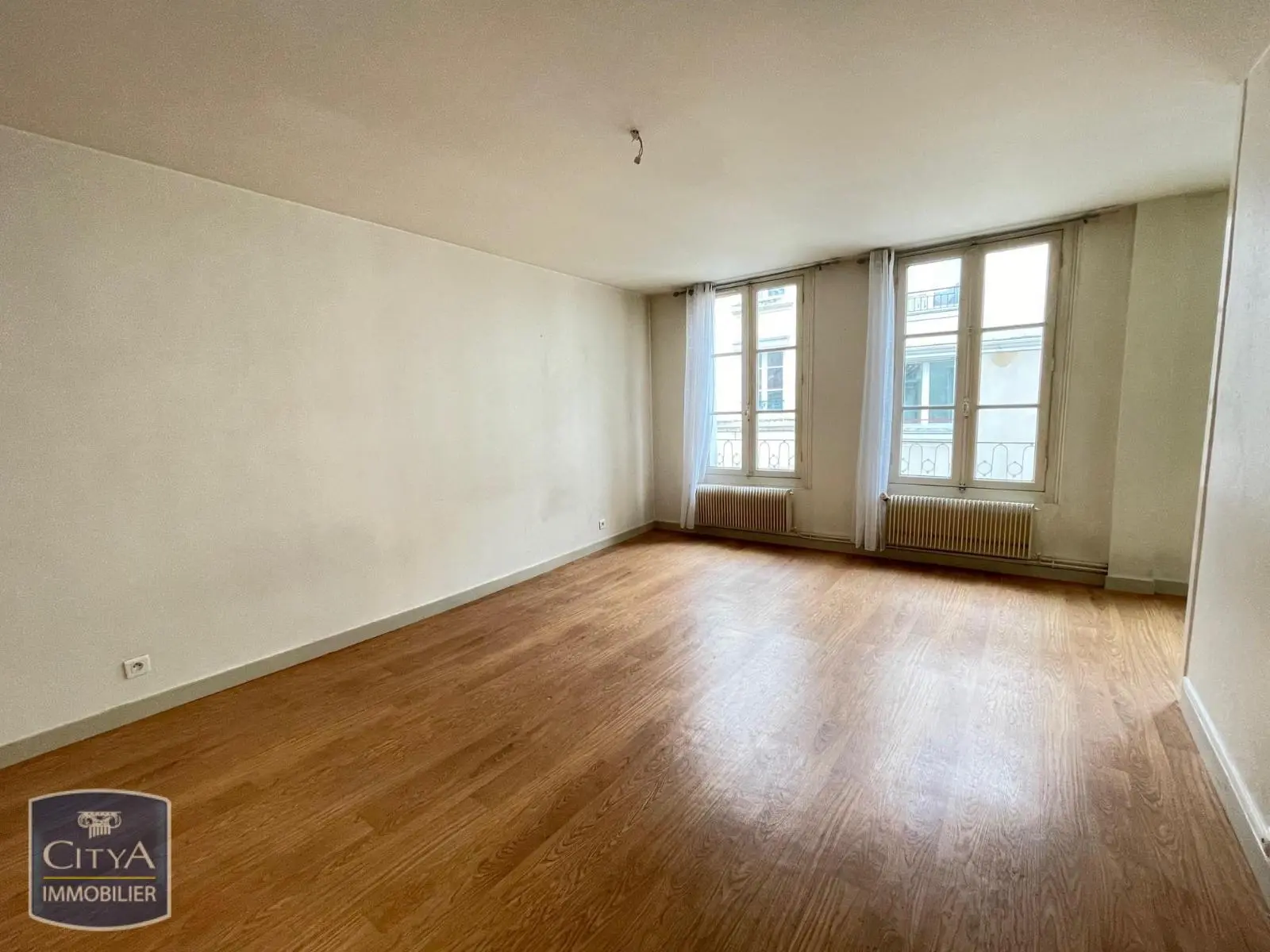 Photo 2 Appartement 1 pièce 30m²