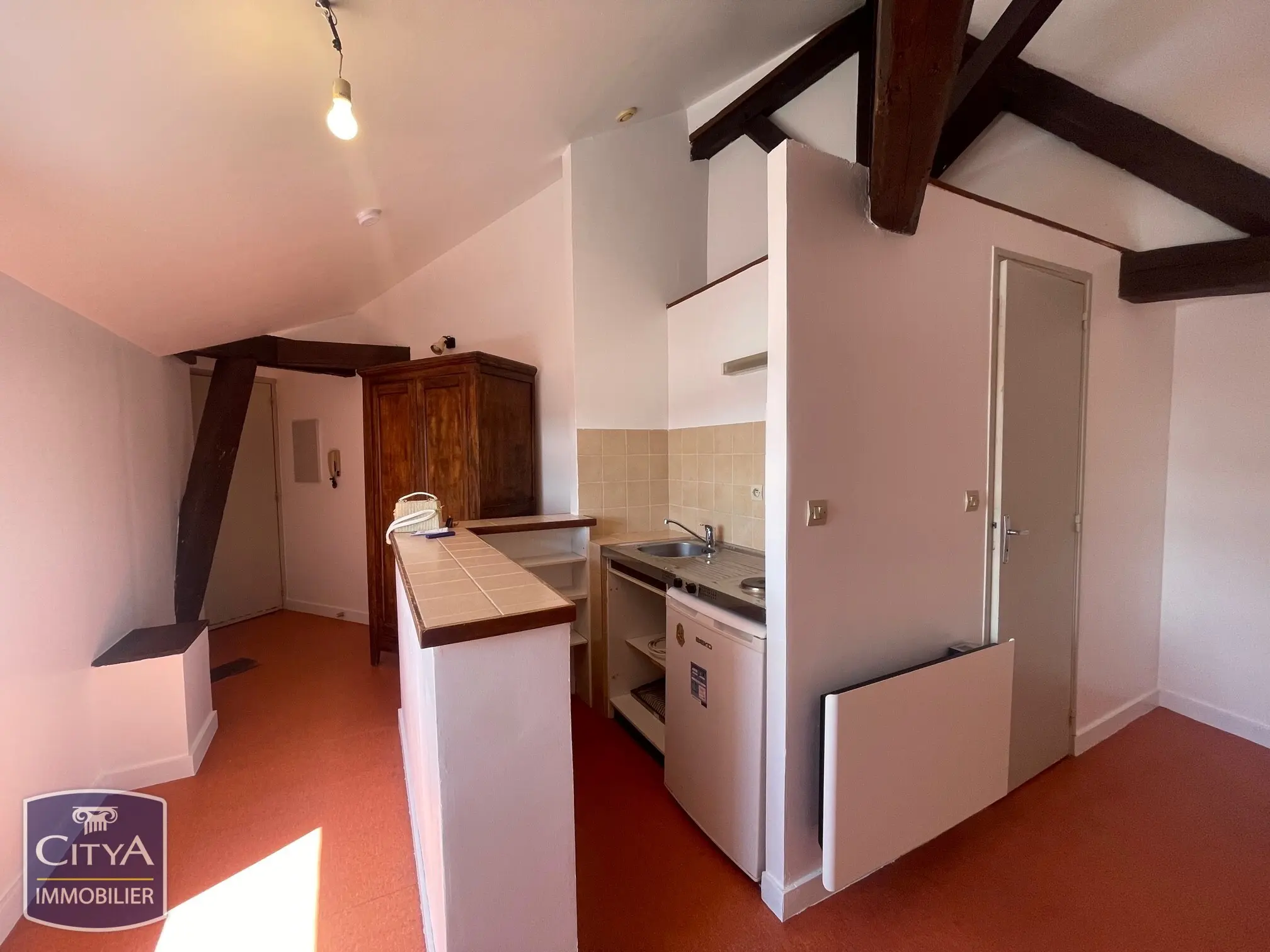 Photo 1 Appartement 1 pièce 21m²