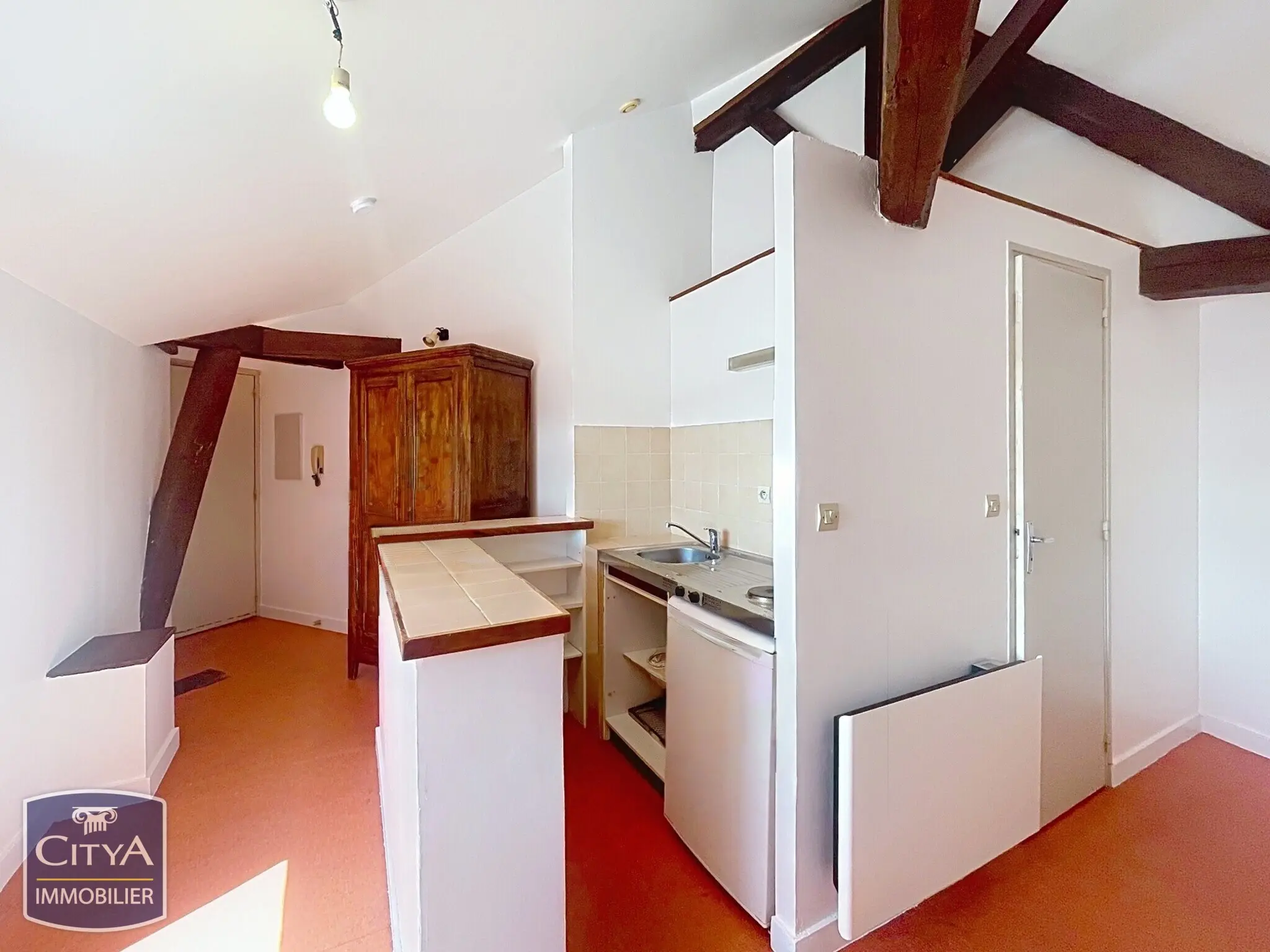 Photo 1 Appartement 1 pièce 21m²