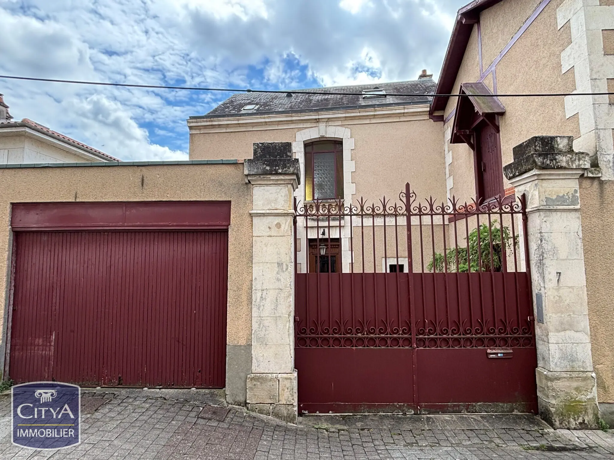 Photo 6 Maison 6 pièces 216m²