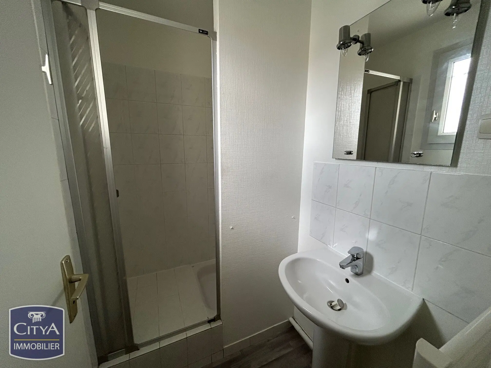 Photo 5 Appartement 1 pièce 23.53m²