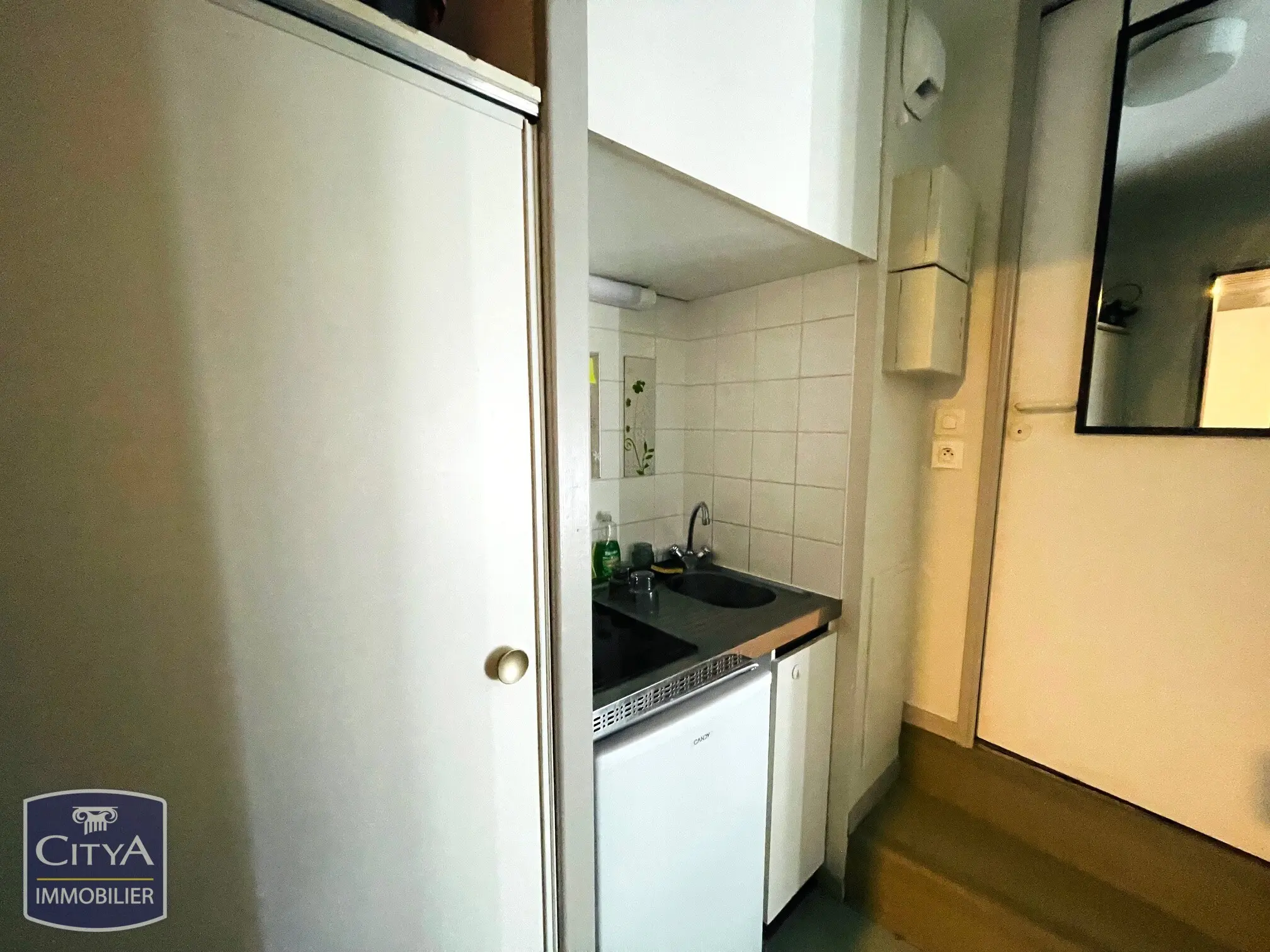 Photo 2 Appartement 1 pièce 21.3m²