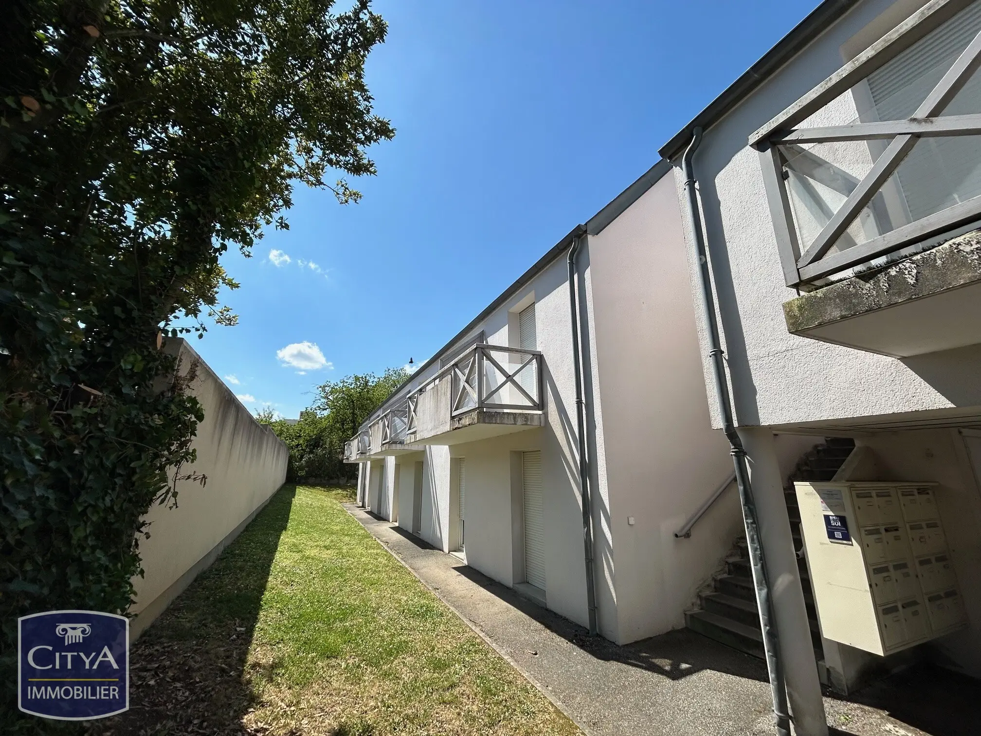 Photo 1 Appartement 1 pièce 20.33m²
