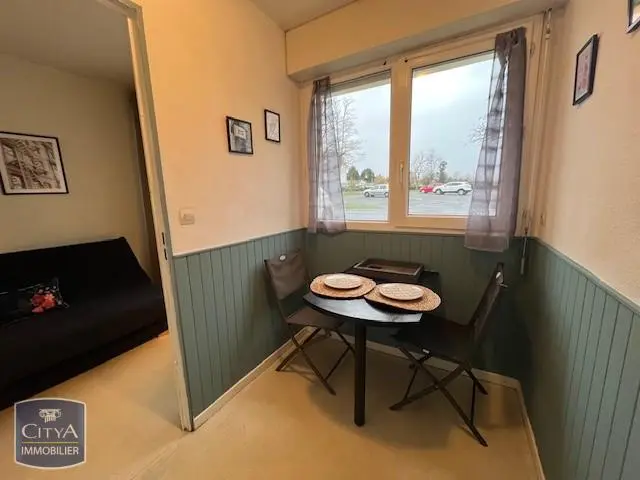 Photo 2 Appartement 3 pièces 32.56m²