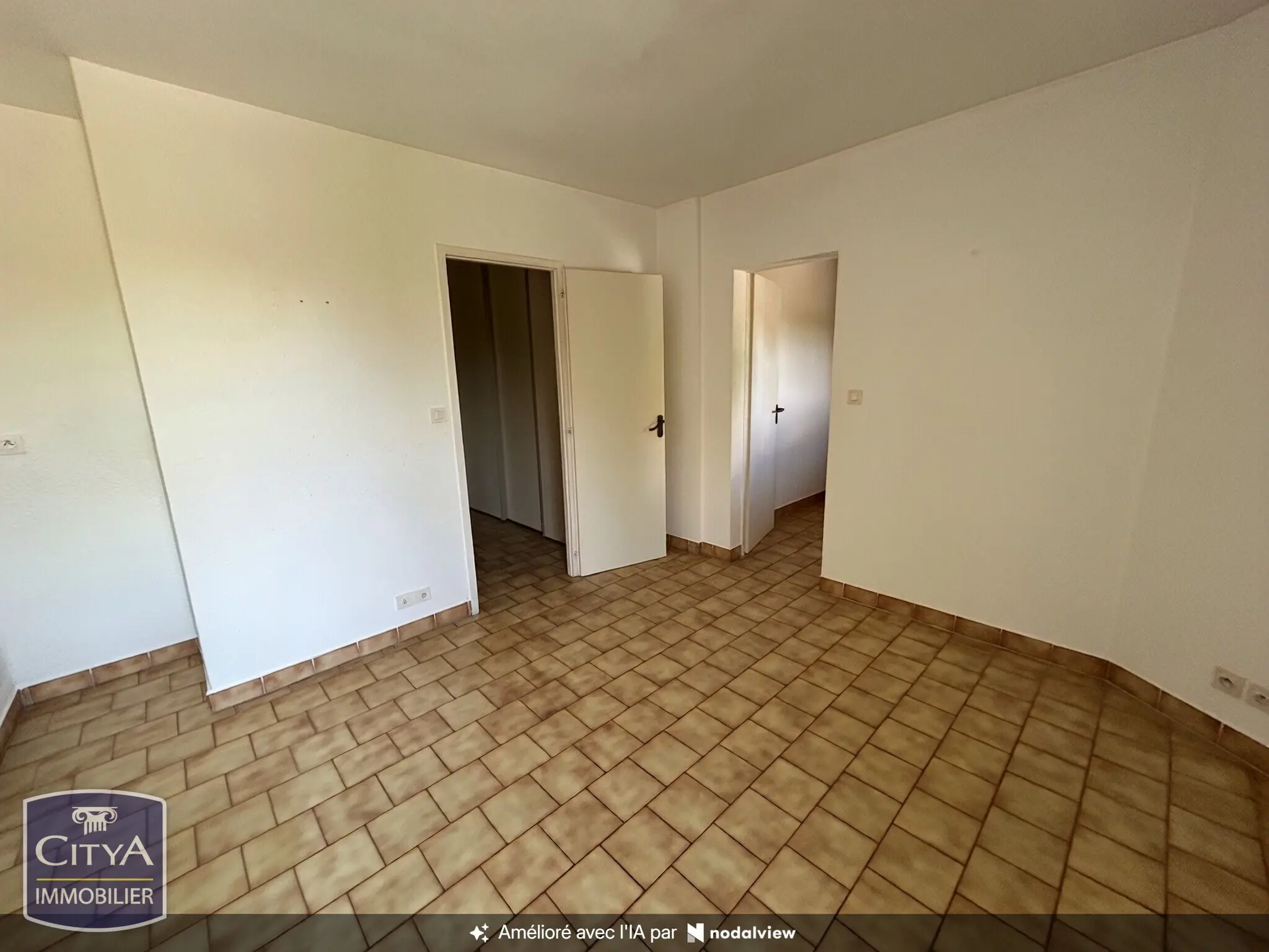 Photo 2 Appartement 2 pièces 32.77m²