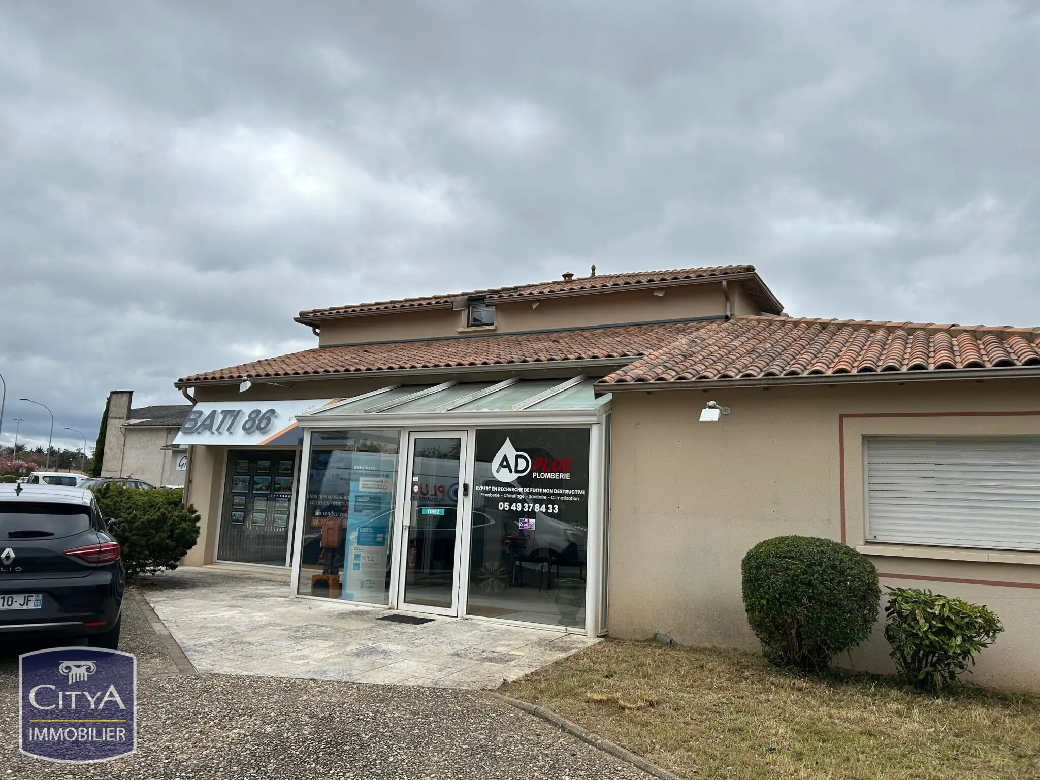 Photo 1 Immeuble 144m²