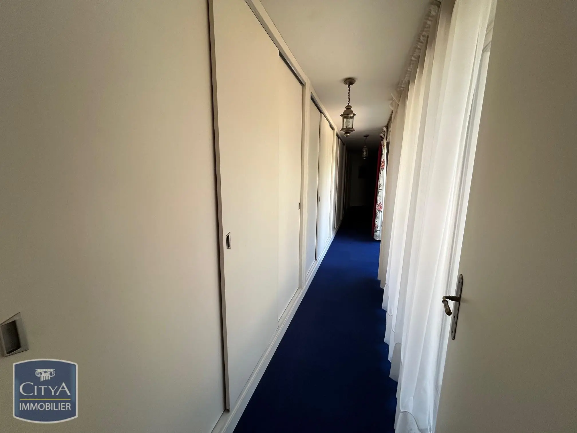 Photo 9 Maison 5 pièces 184.7m²