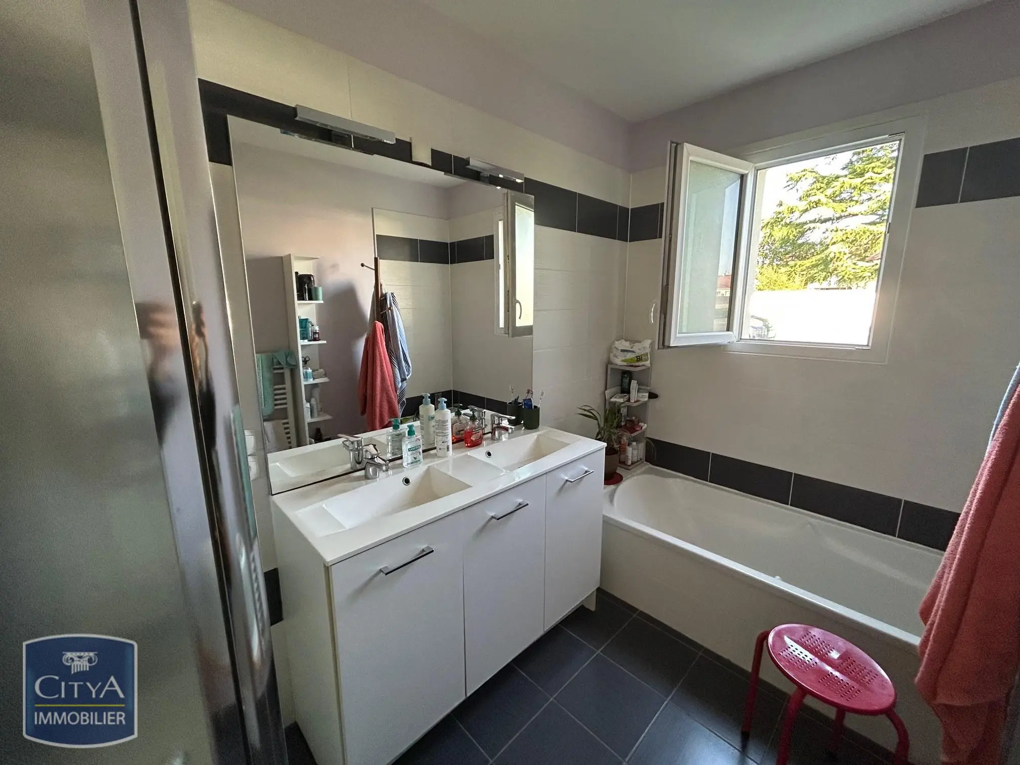 Photo 11 Maison 4 pièces 92m²