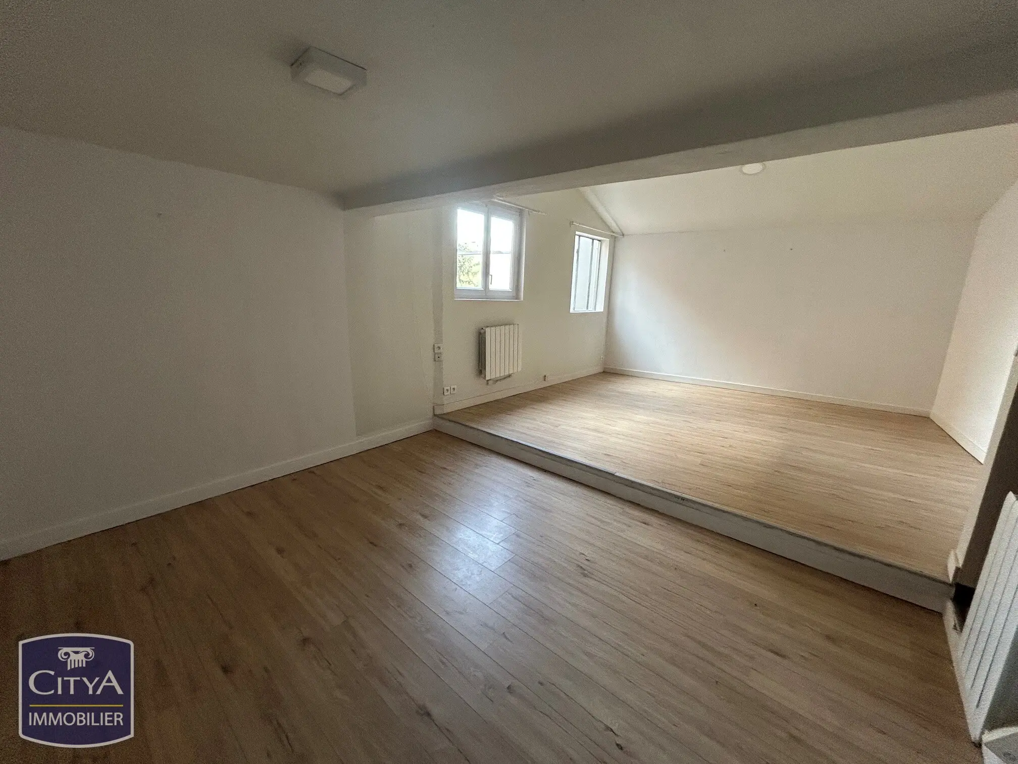 Photo 1 Appartement 1 pièce 40m²