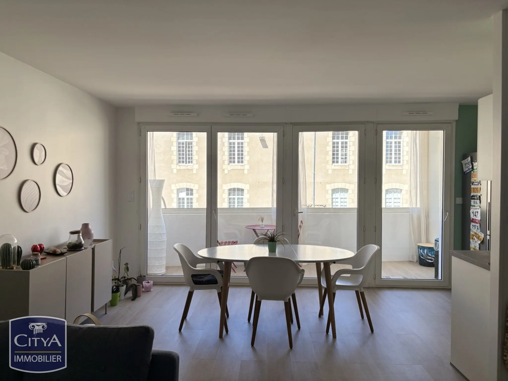 Photo 1 Appartement 4 pièces 82.3m²