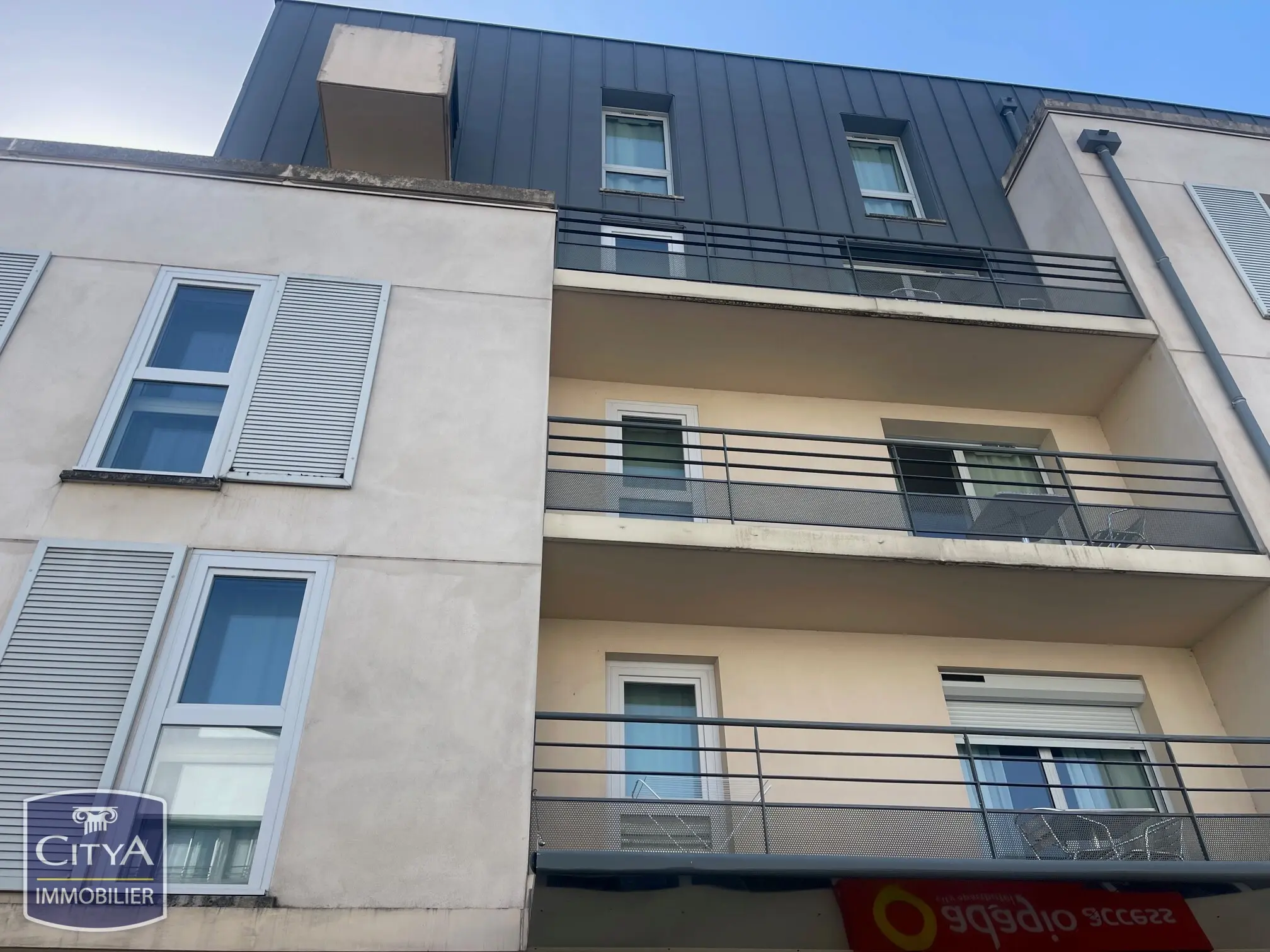 Photo 1 Appartement 1 pièce 20.67m²