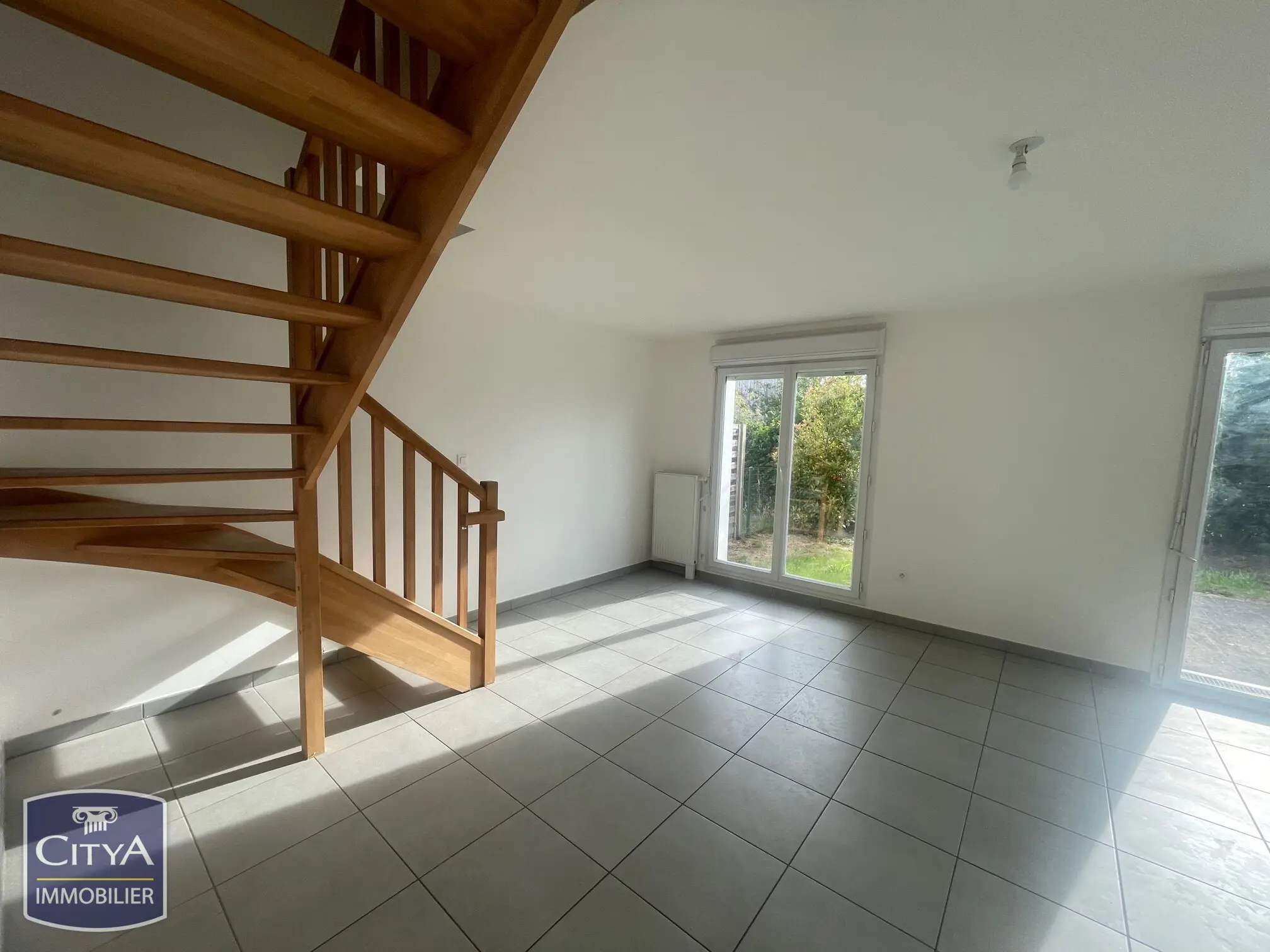 Photo 1 Maison 4 pièces 85m²