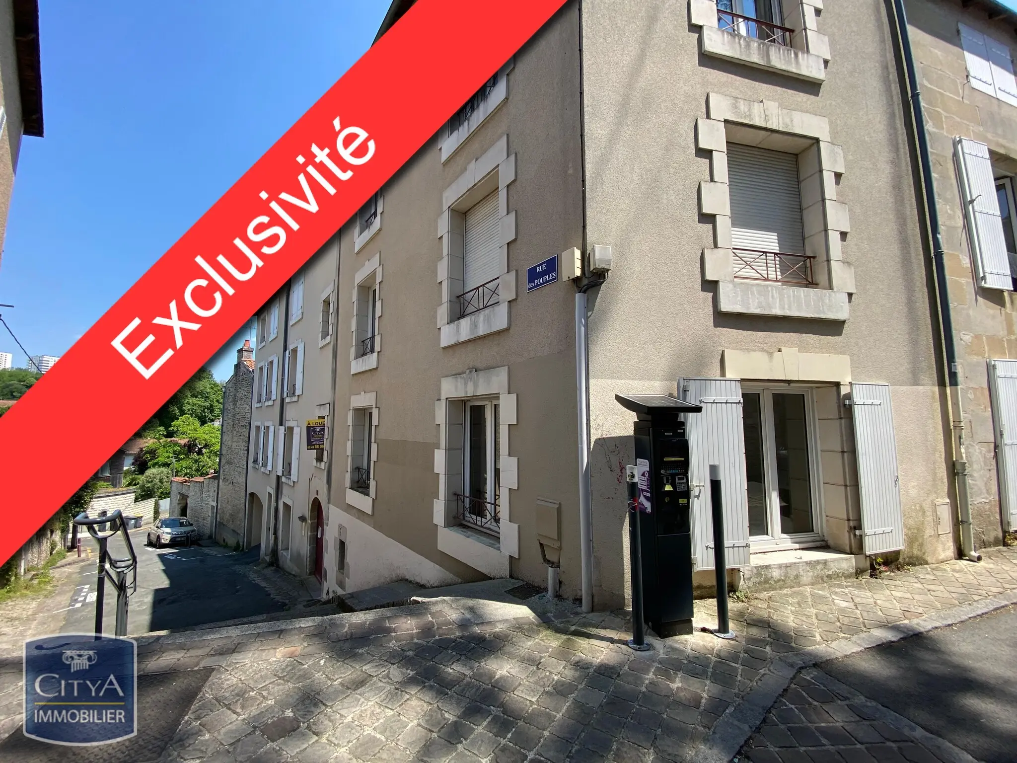 Photo 1 Appartement 1 pièce 30.4m²