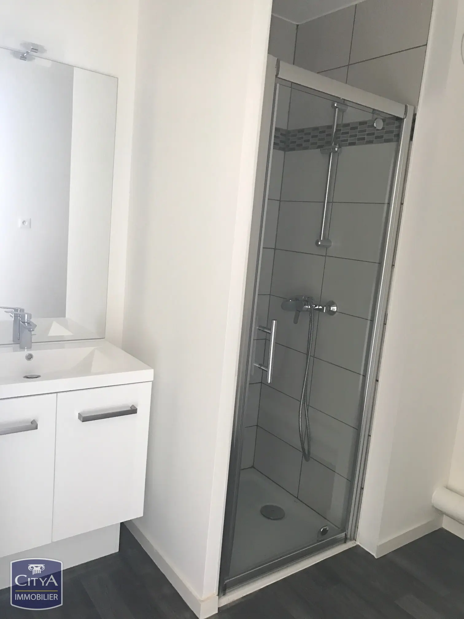 Photo 3 Appartement 1 pièce 25.48m²