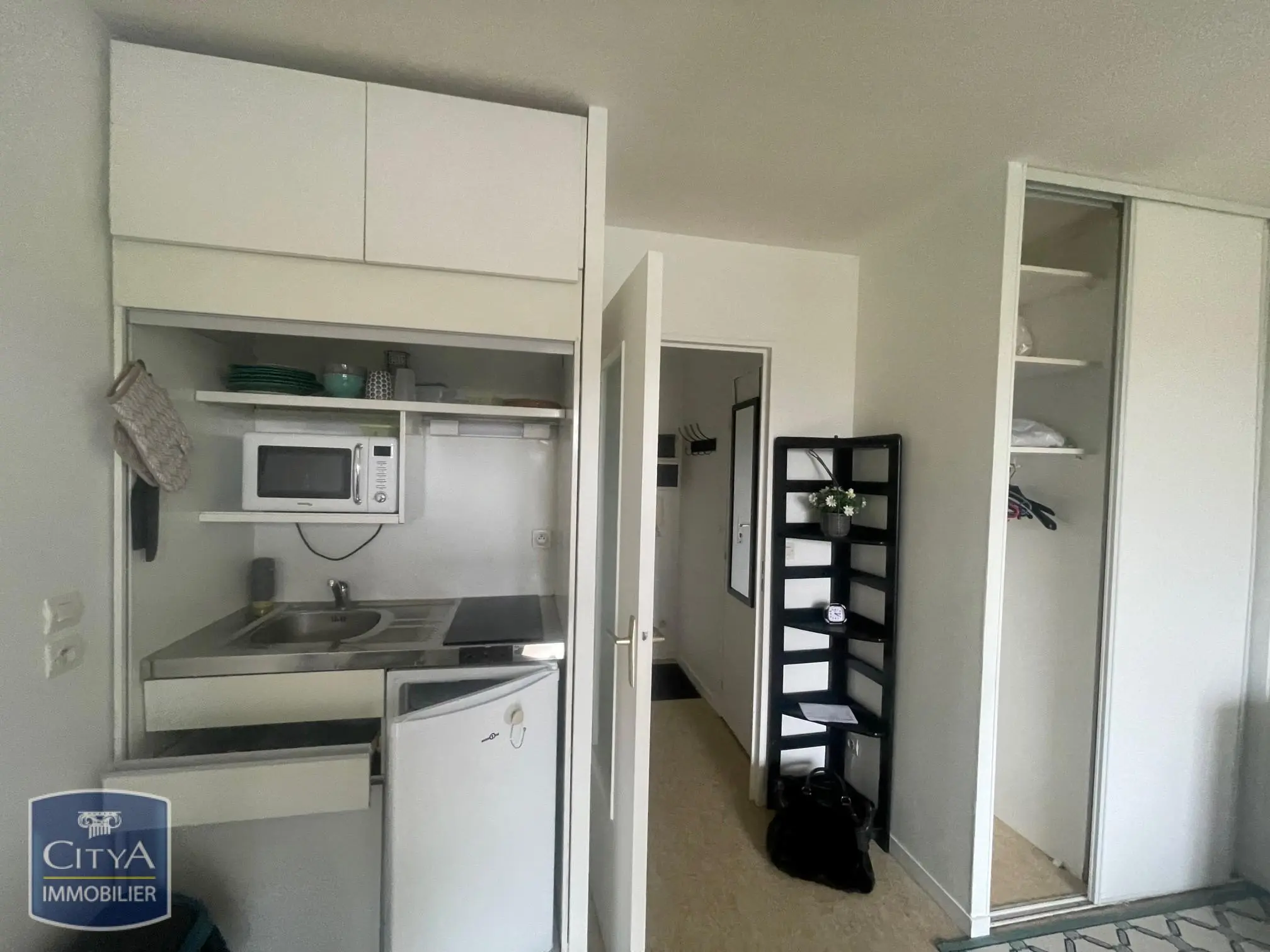 Photo 4 Appartement 1 pièce 22.83m²