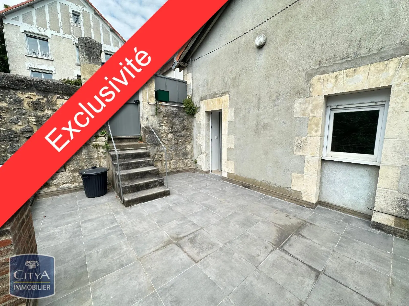 Photo 2 Immeuble 109m²