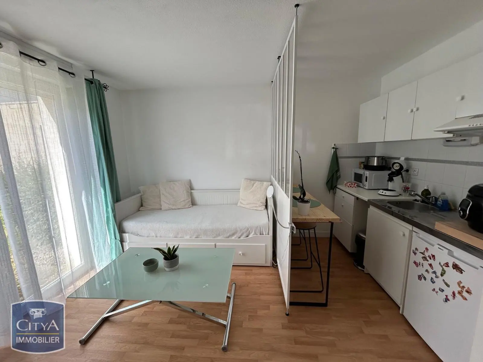 Photo 2 Appartement 1 pièce 27.23m²
