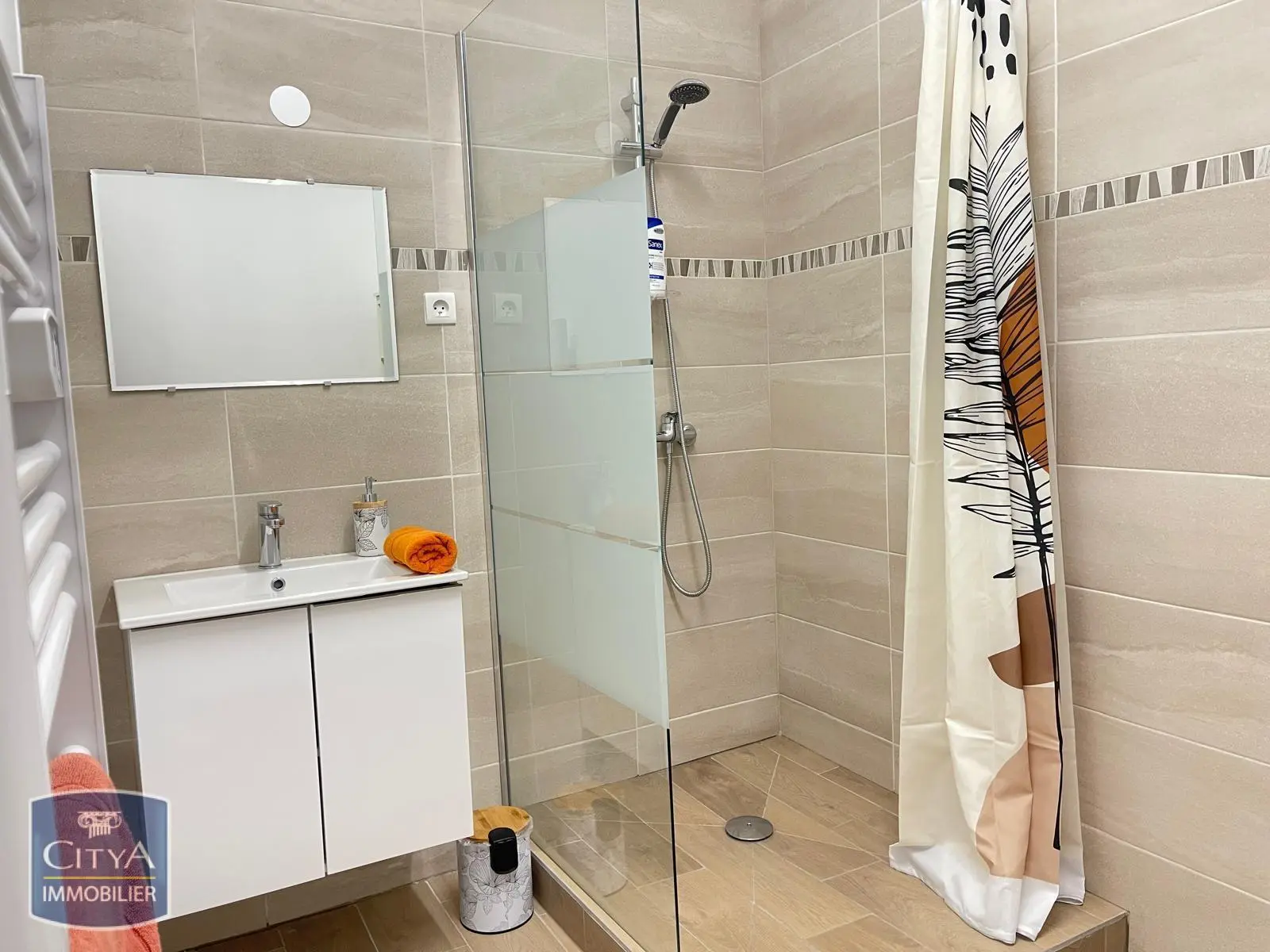 Photo 6 Immeuble 102.5m²