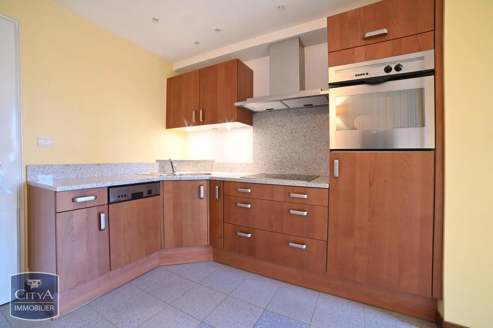 Photo 2 Appartement 1 pièce 30m²