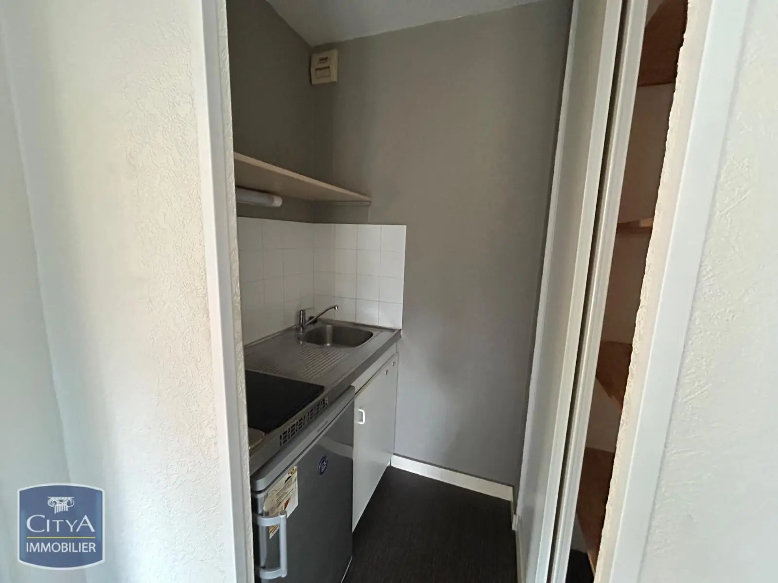 Photo 3 Appartement 1 pièce 21.11m²