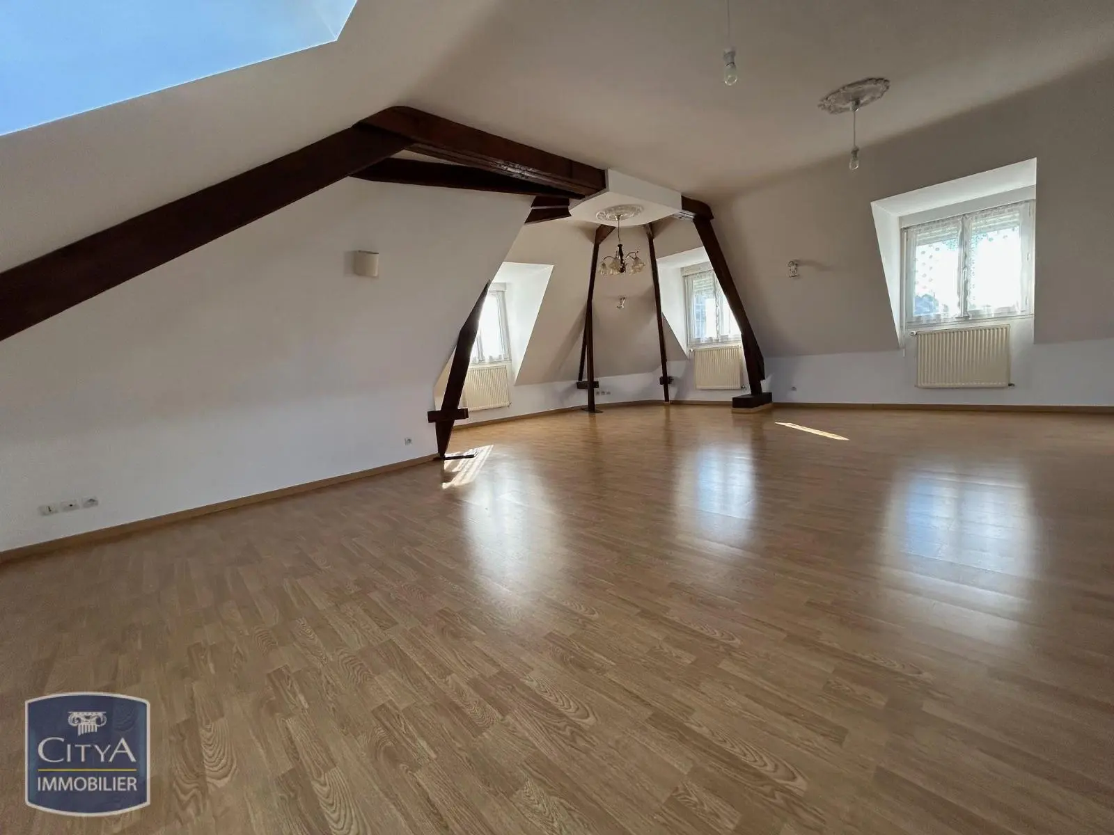Photo 1 Appartement 3 pièces 84.9m²