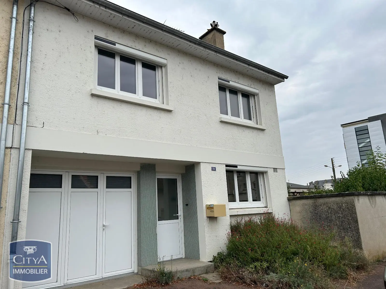 Photo 1 Maison 4 pièces 80m²