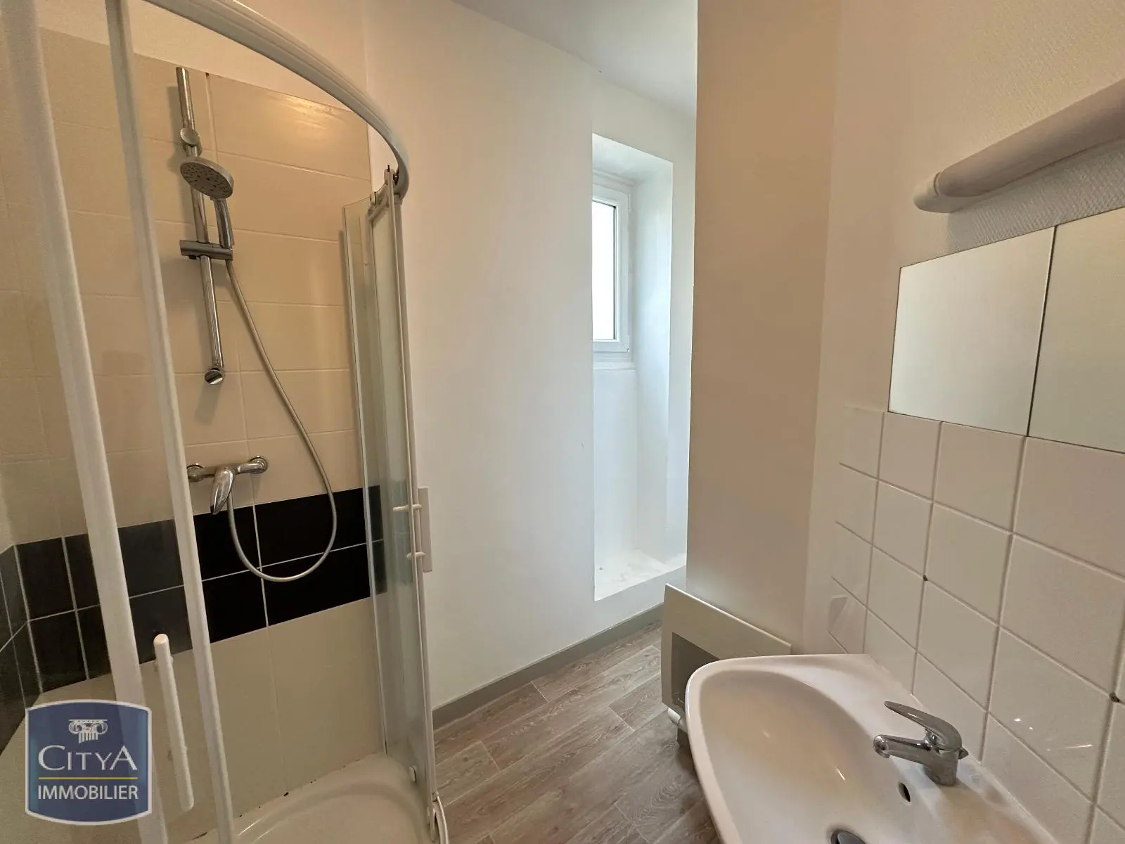 Photo 5 Immeuble 109m²