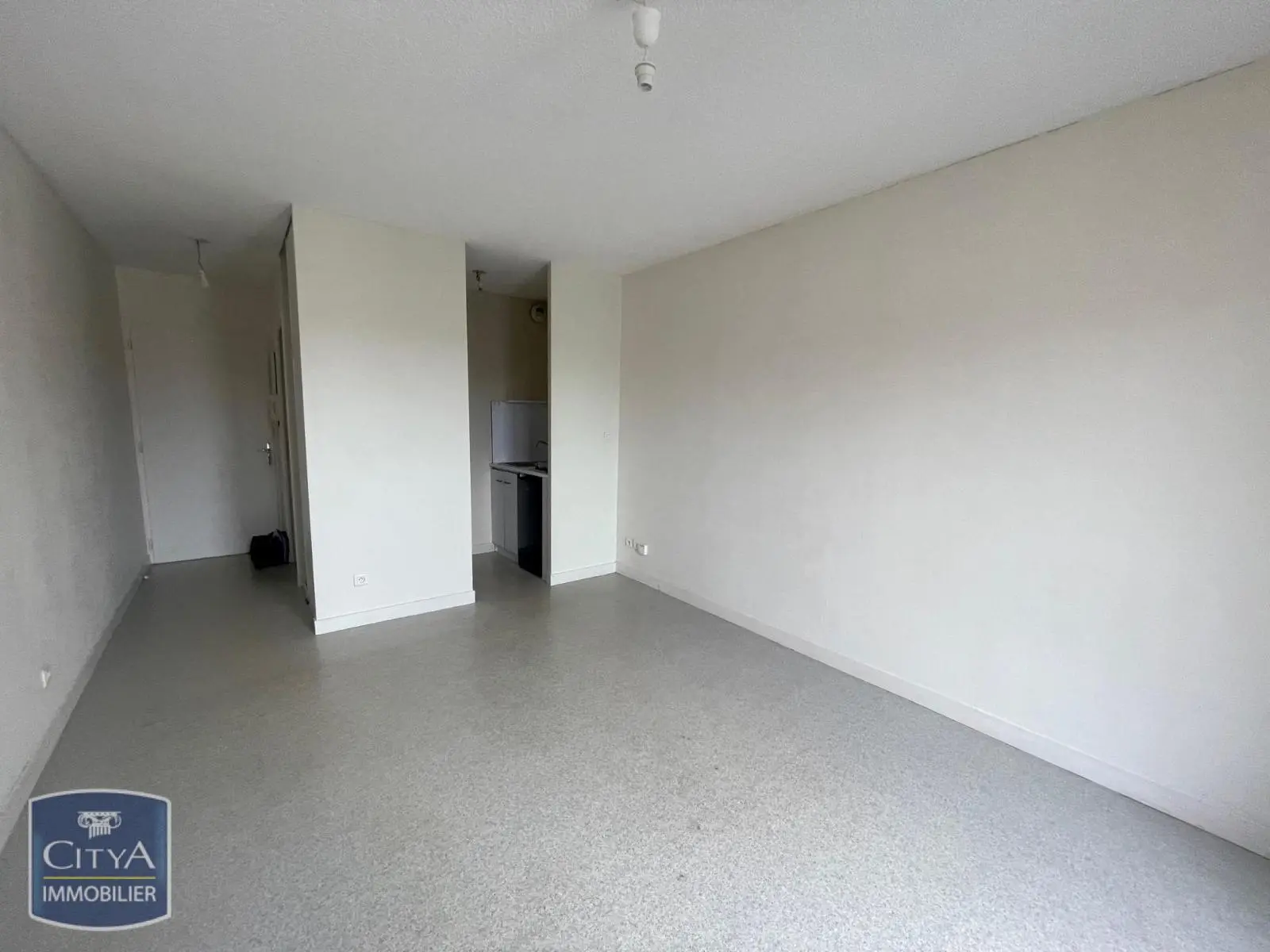 Photo 5 Appartement 1 pièce 21.72m²