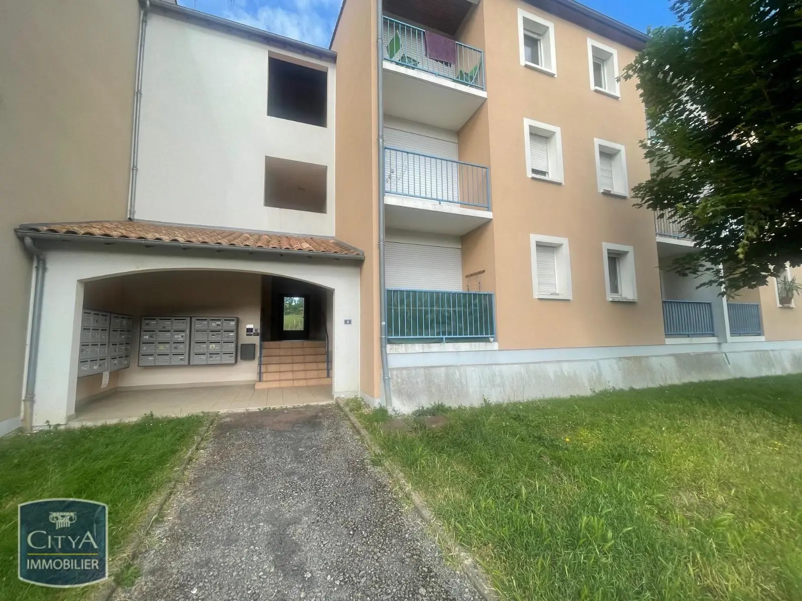 Photo 1 Appartement 1 pièce 26.29m²