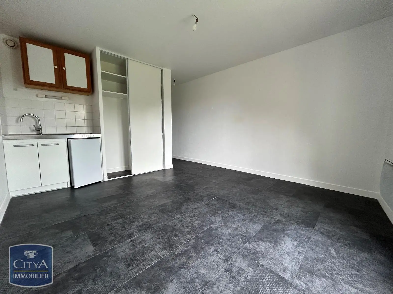 Photo 2 Appartement 1 pièce 20.29m²