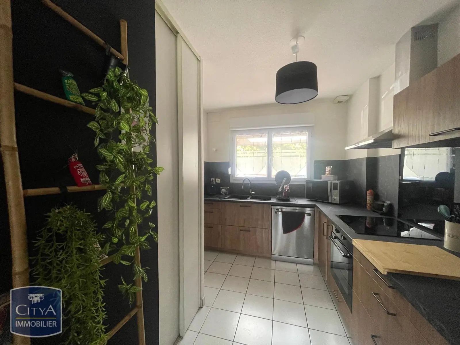 Photo 1 Maison 4 pièces 82m²