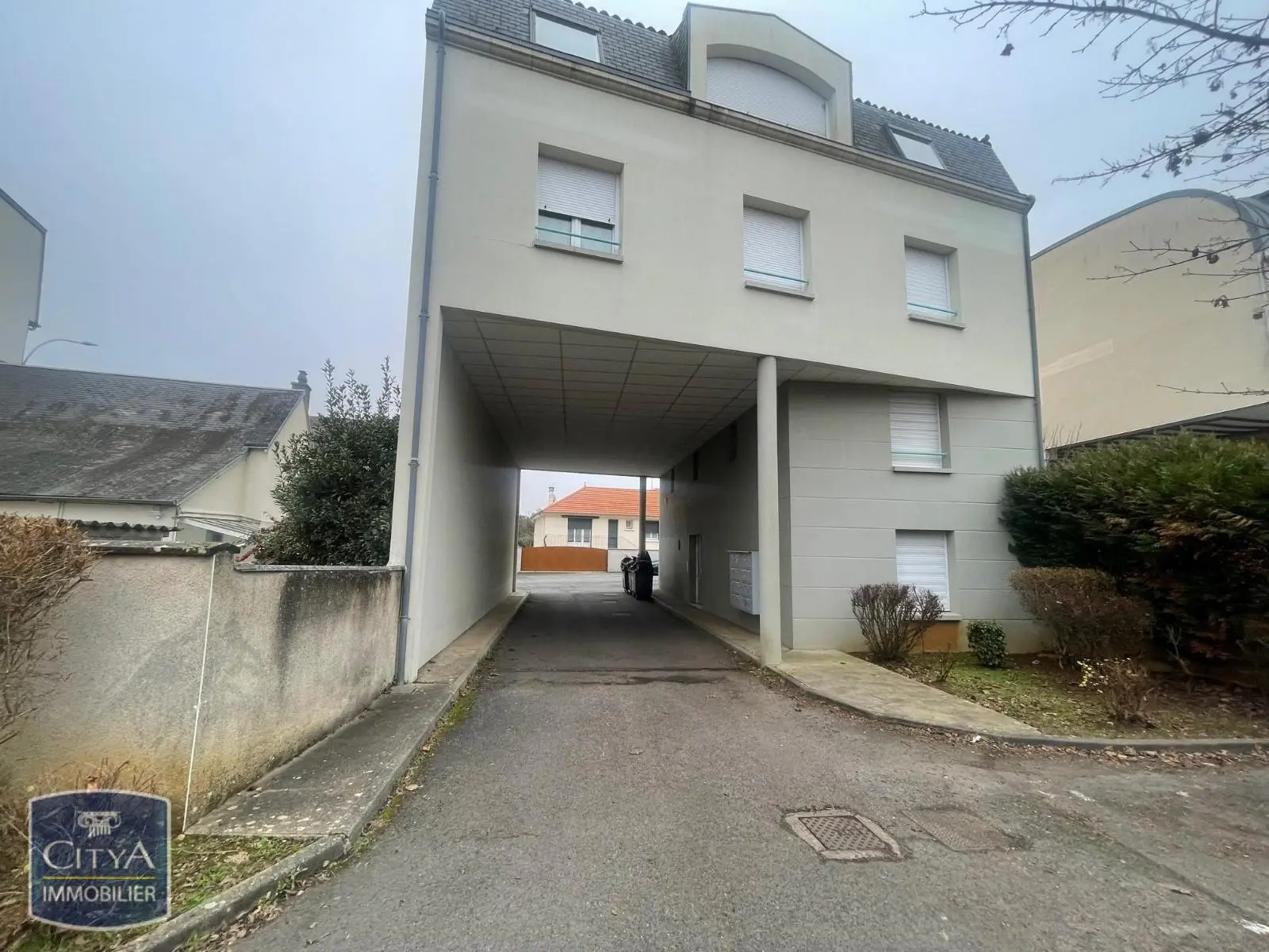 Photo 2 Appartement 1 pièce 22.97m²