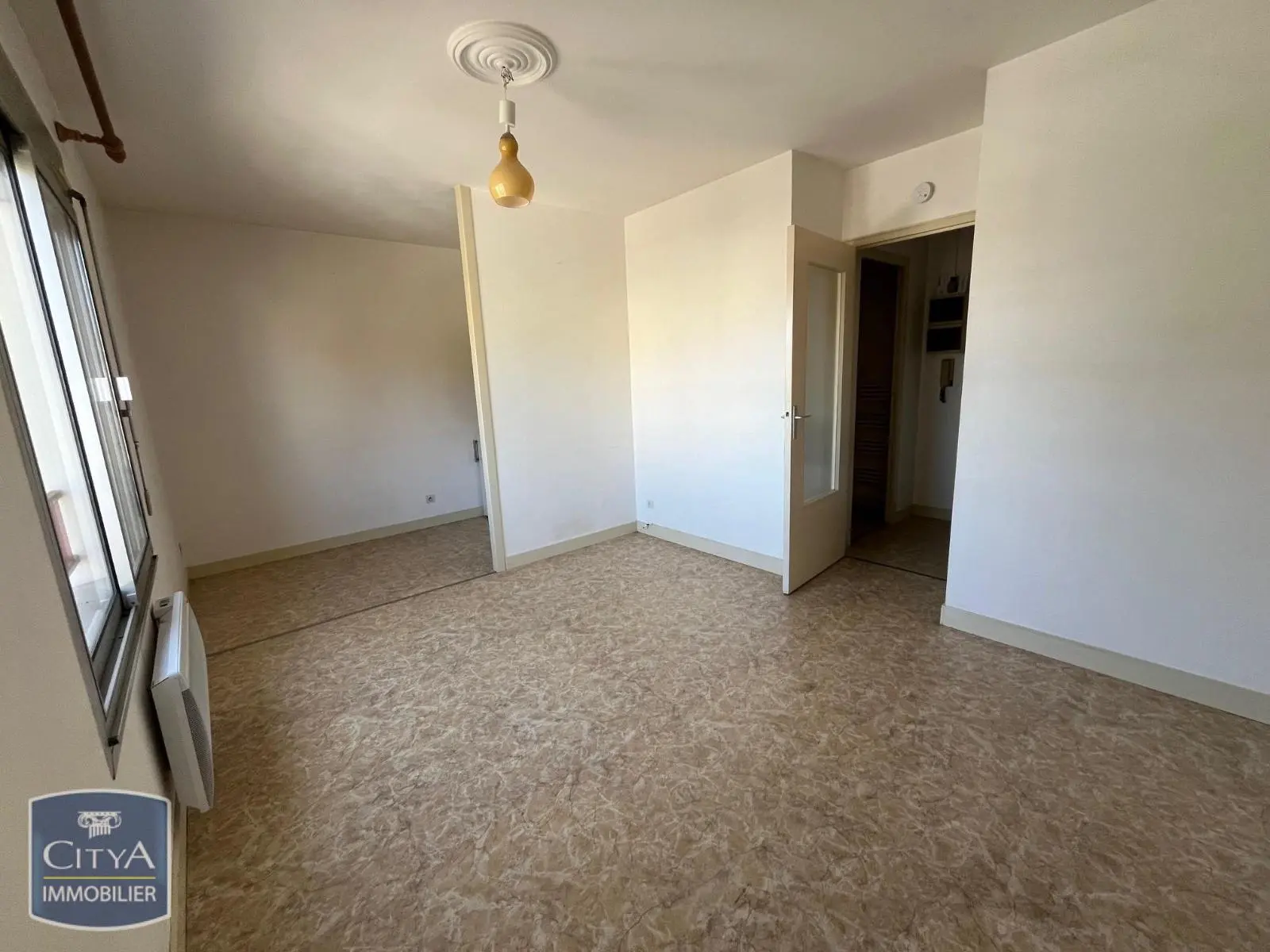 Photo 2 Appartement 1 pièce 25.45m²