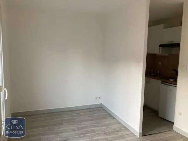 Photo 3 Appartement 1 pièce 22.9m²