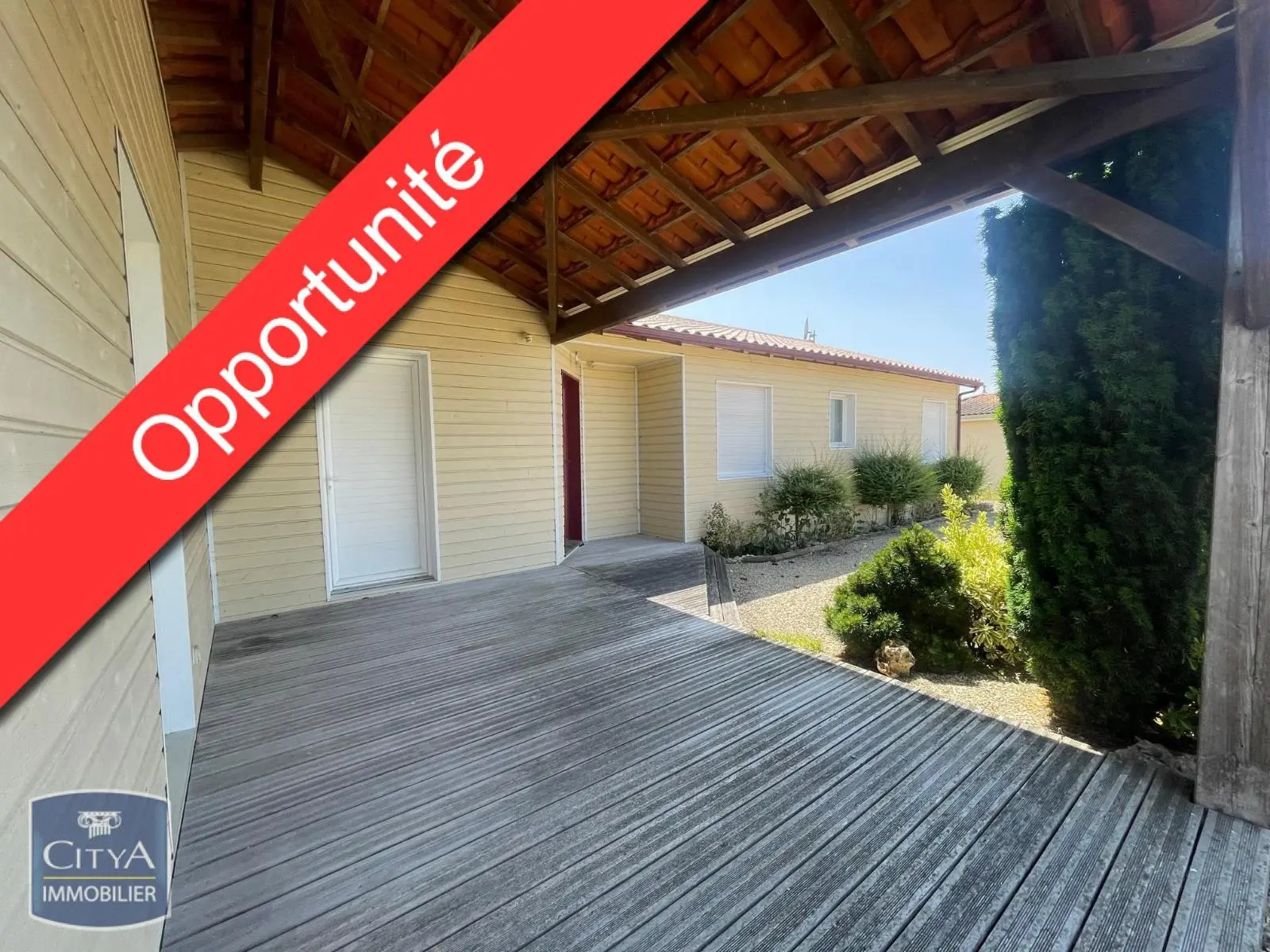 Photo 1 Maison 5 pièces 121m²