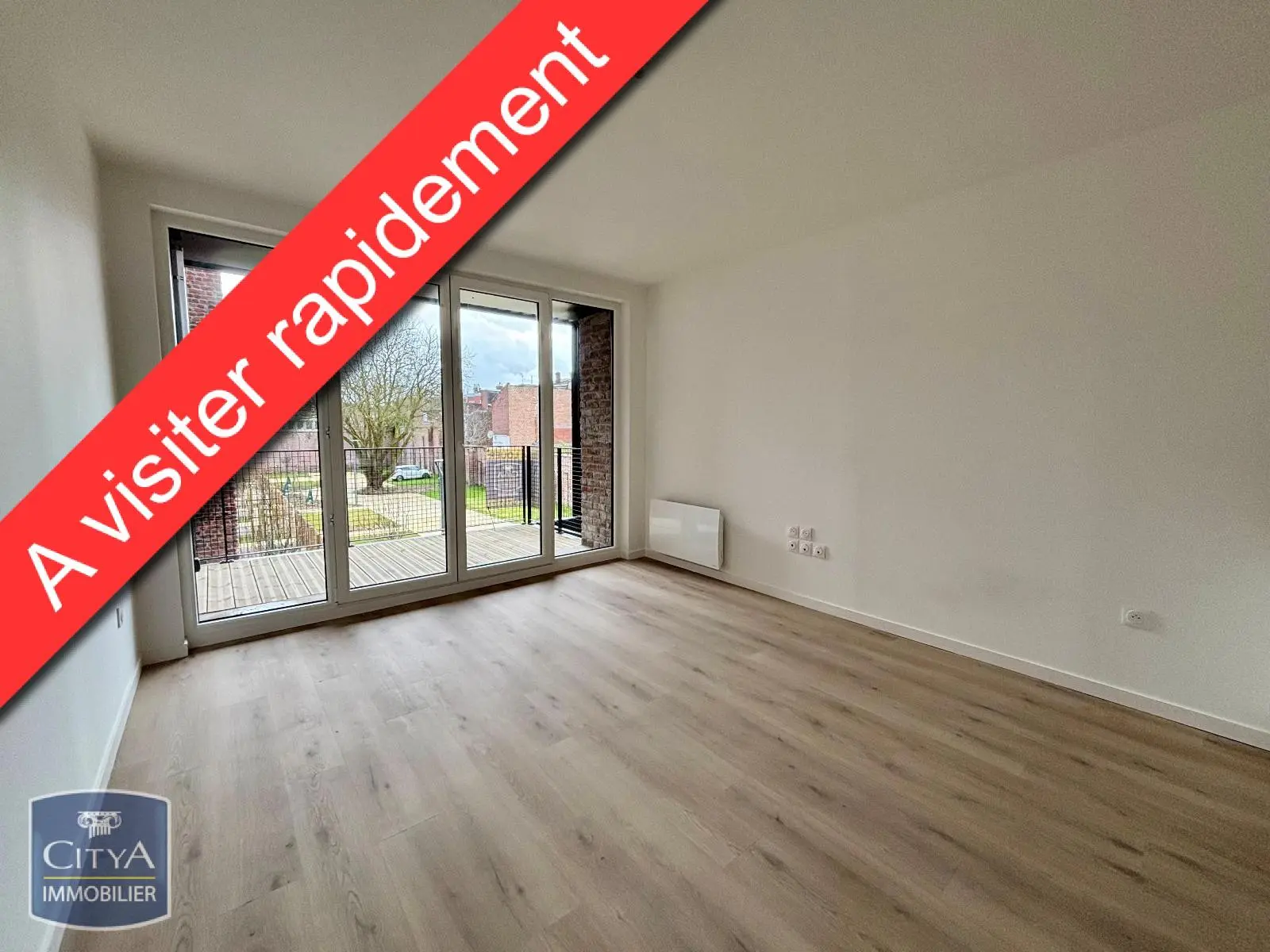 Photo 1 Appartement 1 pièce 25.45m²