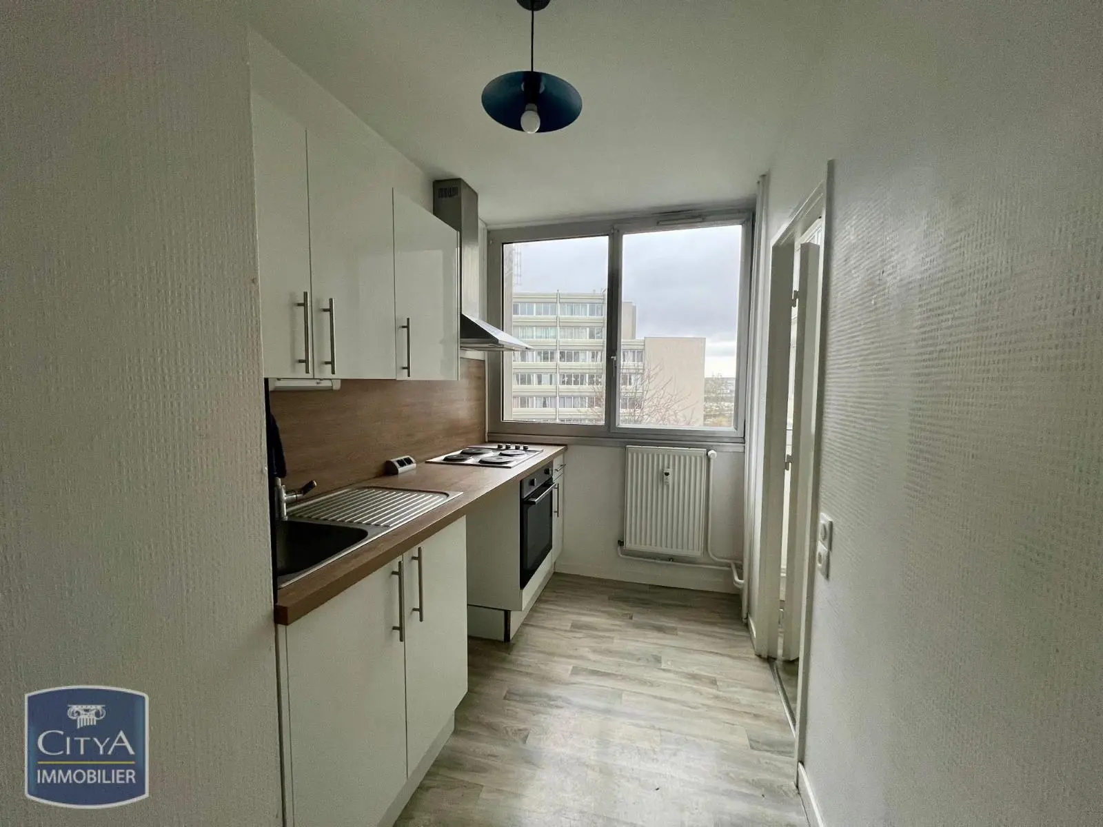 Photo 2 Appartement 4 pièces 80m²