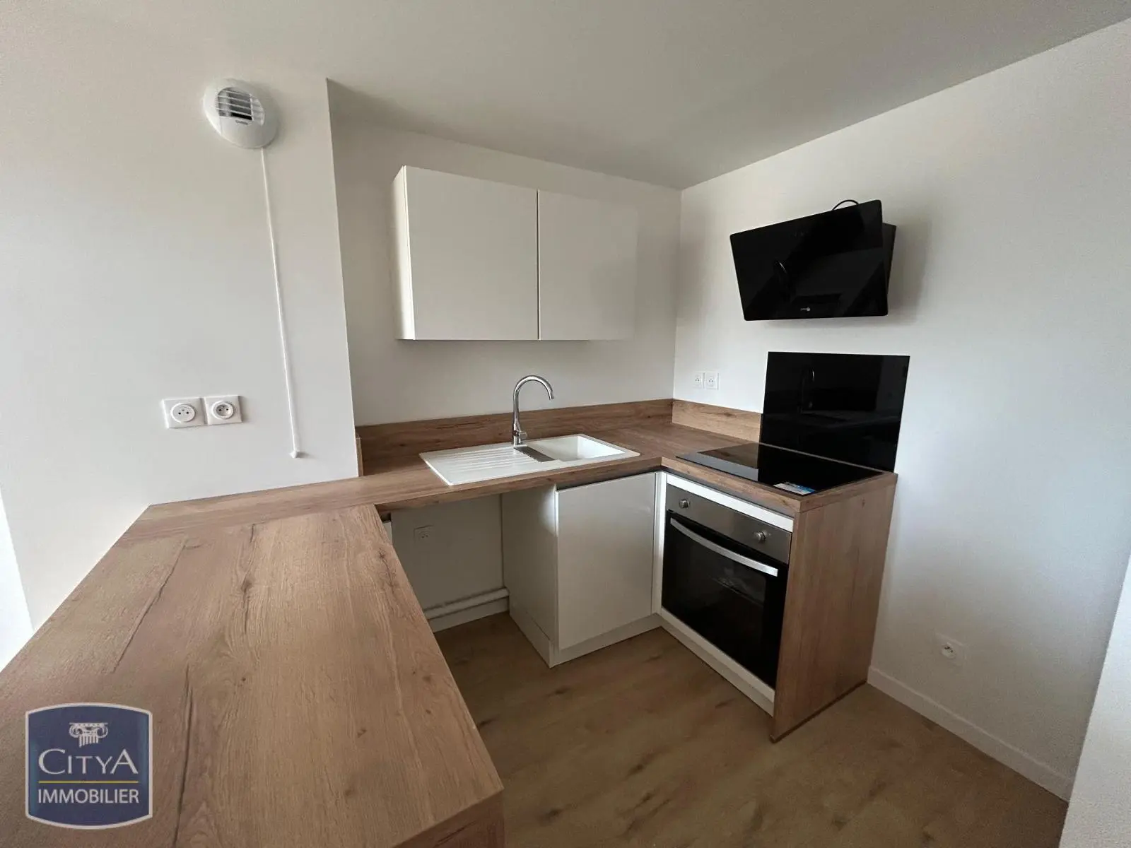 Photo 2 Appartement 4 pièces 83m²